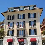 Astoria 4*