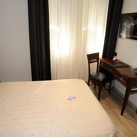 Astoria Hotel