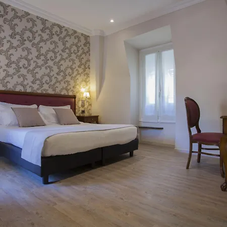 Astoria Hotel