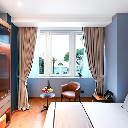 Hotell Astoria Rapallo